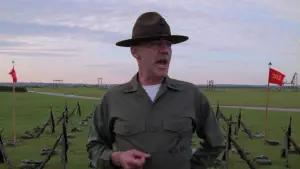 Задник до фильму"Цілісно-металева оболонка" #651713