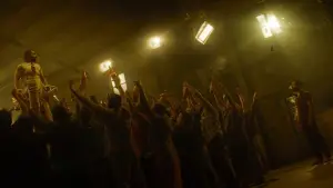 Задник до фильму"ചത്താ പച്ച: The Ring of Rowdies" #802640