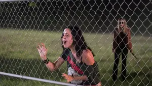 Задник до фильму"Незнайомці: Жорстокі ігри" #326817