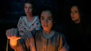 Задник до фильму"Вулиця страху. Частина третя: 1666" #236583