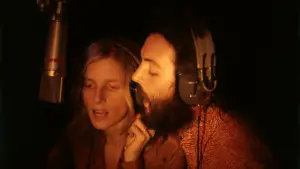 Задник до фильму"Man on the Run" #780193