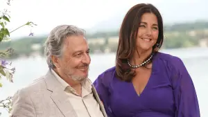 Задник до фильму"Донька мого терапевта" #611795