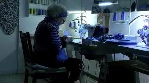 Задник до фильму"Happy in Blue" #773987