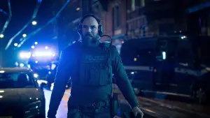 Задник до фильму"Заручник у магазині Apple" #786209