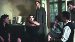 Задник до фильму"Повстання" #636129