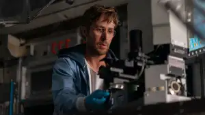 Задник до фильму"Проєкт «Аве Марія»" #746663