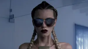 Задник до фильму"Неоновий демон" #715993