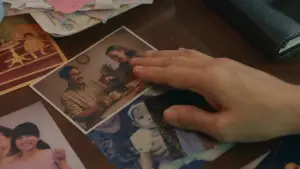 Задник до фильму"Senin Harga Naik" #765258