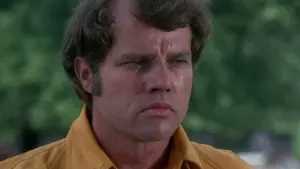 Задник до фильму"Широко крокуючи" #427980