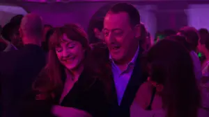 Задник до фильму"Сімейне пограбування" #499761