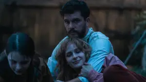 Задник до фильму"Звір всередині" #589853