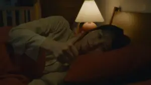 Задник до фильму"잠" #755429