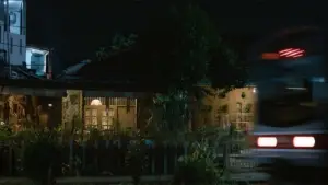 Задник до фильму"Semua Akan Baik-Baik Saja" #818184