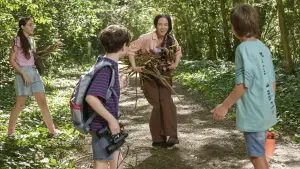 Задник до фильму"Табір із мамою" #706573