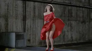 Задник до фильму"Жінка в червоному" #805655