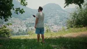 Задник до фильму"Radio Gwen" #778797