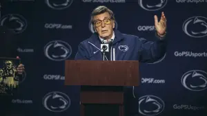 Задник до фильму"Патерно" #432386