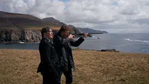 Задник до фильму"На землі святих і грішних" #190097