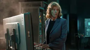 Задник до фильму"Doctor Who: Wish World & The Reality War" #877765