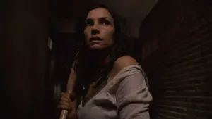 Задник до фильму"100 футів" #382069