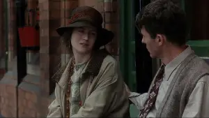 Задник до фильму"Години" #695190