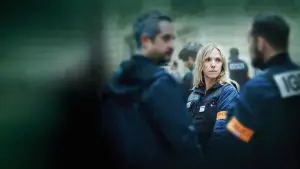 Задник до фильму"Dossier 137" #797584