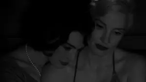 Задник до фильму"Материнський інстинкт" #731638