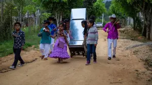 Задник до фильму"La Raya" #770611