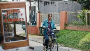 Задник до фильму"Andai Ibu Tidak Menikah Dengan Ayah" #787459