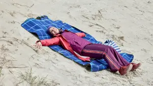 Задник до фильму"Fast perfekte Frauen" #796949