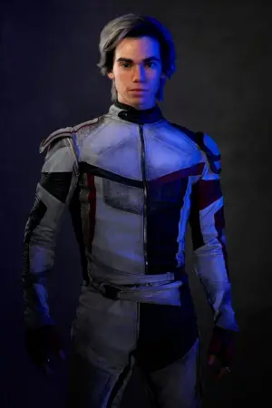 Постер до фильму"Спадкоємці 3" #726498