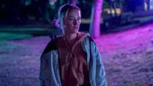 Задник до фильму"In Cold Light" #779015