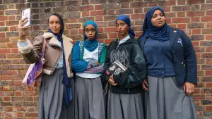 Задник до фильму"Proper Ladies" #799324