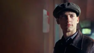 Задник до фильму"Фаворит" #246164