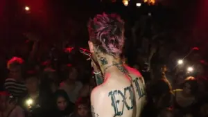 Задник до фильму"Усе для всіх: Lil Peep" #933893