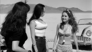 Задник до фильму"Вбий, вбий їх, кицька!" #467246