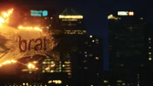 Задник до фильму"Момент" #516643