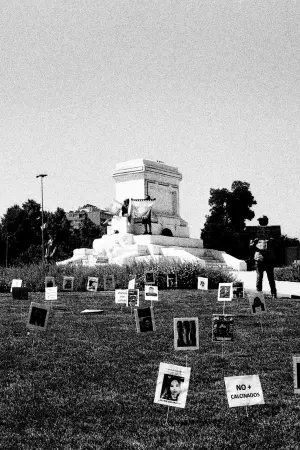 Постер до фильму"Monumento" #776537