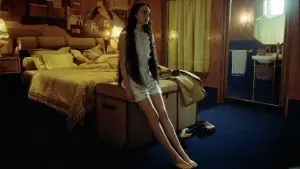 Задник до фильму"Бідолашні створіння" #160926