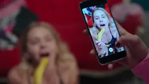 Задник до фильму"Насолода" #804580