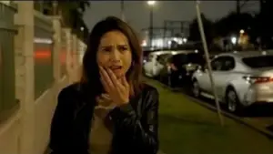 Задник до фильму"Air Mata Mualaf" #789409