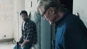 Задник до фильму"Фортеця впаде" #357564