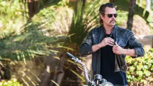 Задник до фильму"Поза мережею" #578399