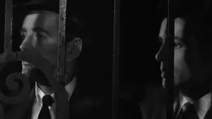 Задник до фильму"Незнайомці в потягу" #801725