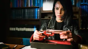 Задник до фильму"Дівчина, яка грала з вогнем" #247401