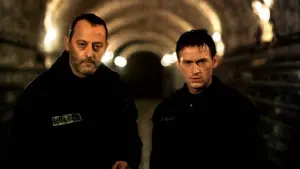 Задник до фильму"Багряні ріки 2: Янголи апокаліпсу" #303778