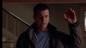 Задник до фильму"Знаки" #670342