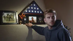 Задник до фильму"Гість" #273395