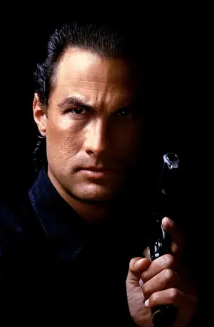 Постер до фильму"Над законом" #306092