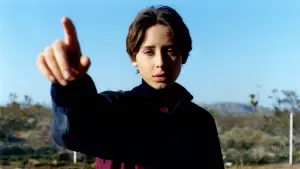 Задник до фильму"Room Temperature" #780621